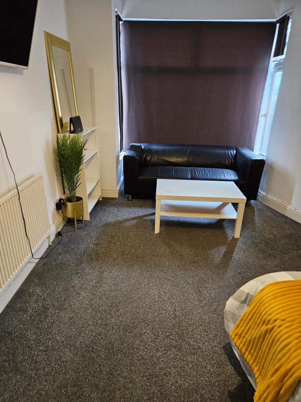 לידס Double Room Close To Headingley Stadium מראה חיצוני תמונה